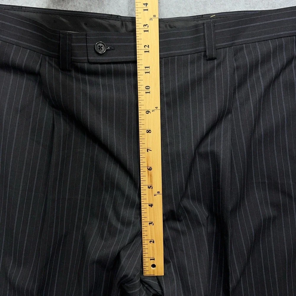 Van Huesen Dress Pants Men's 40x30 Black Striped Pleated Unhemmed Straight NWOT